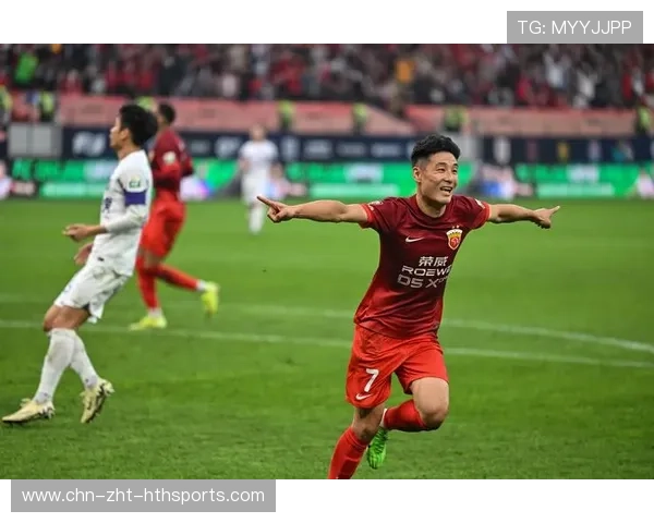 中超卫冕冠军上海海港3-0完胜浙江,揭示三大不可思议与两大不容忽视的事实 中超卫冕冠军上海海港3-0完胜浙江,揭示三大不可思议与两大不容忽视的事实